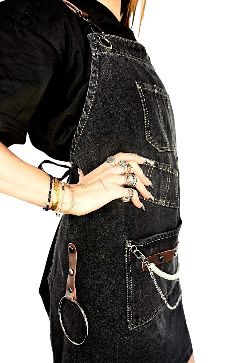 The Raven Canvas Collection Apron