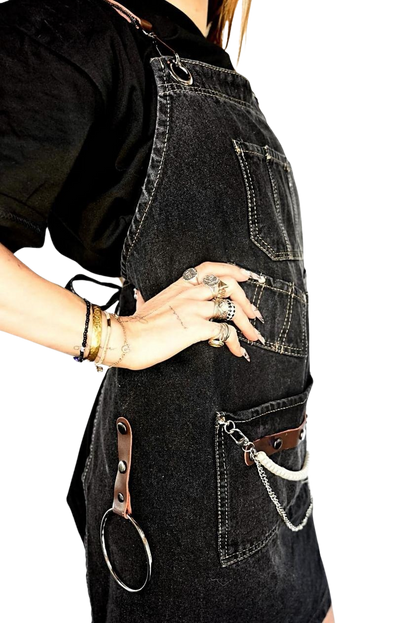 The Raven Canvas Collection Apron