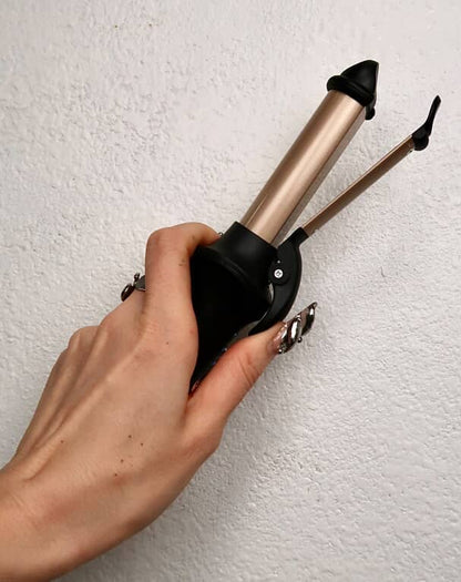 Unplugged: Cordless Travel Curl & Straightener Iron