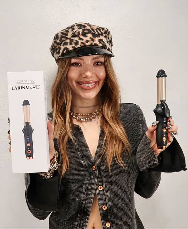 Unplugged: Cordless Travel Curl & Straightener Iron