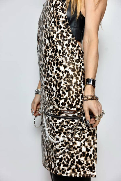 The Luna Underground Apron