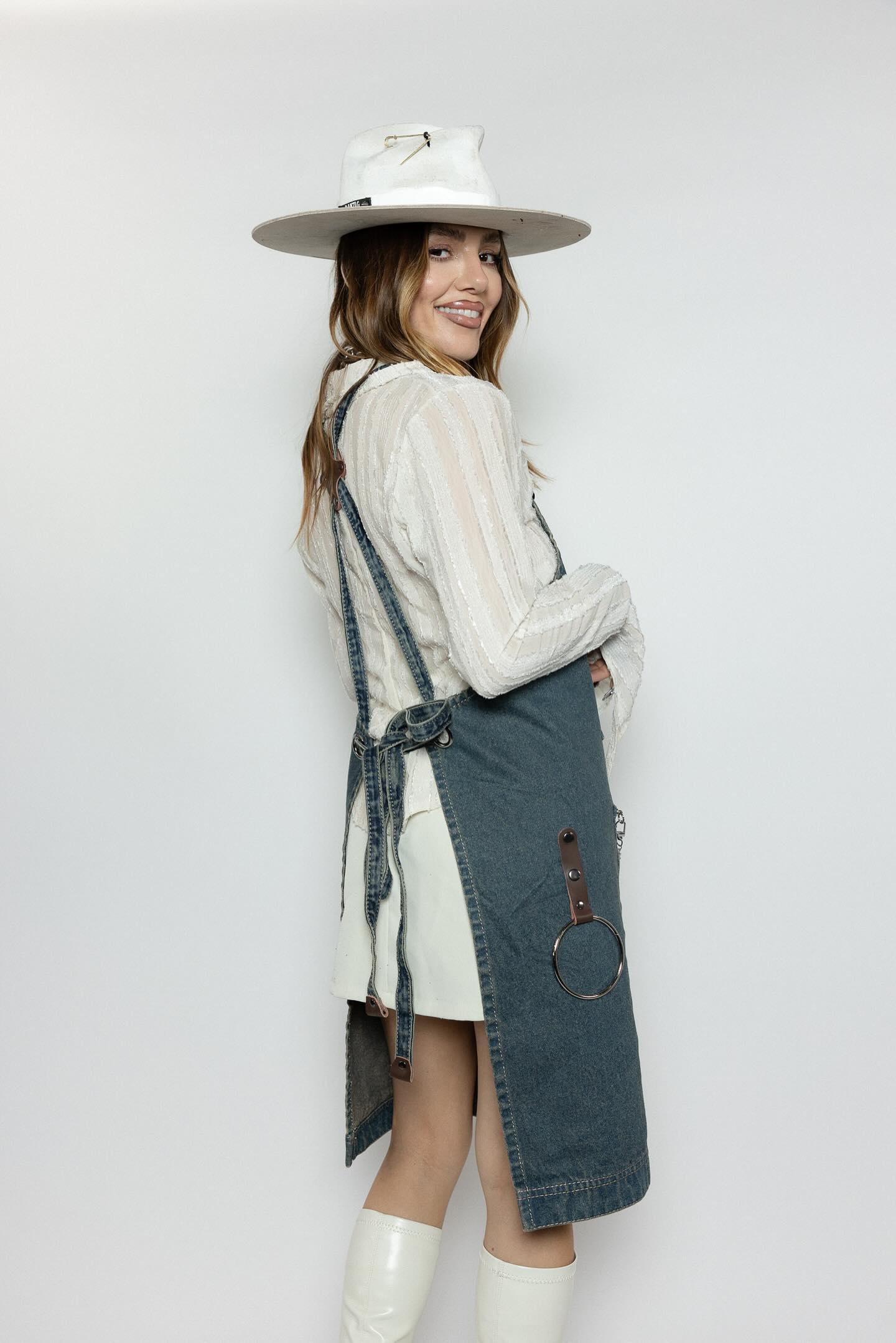 The Duke Canvas Collection Professional Beauty Salon Apron