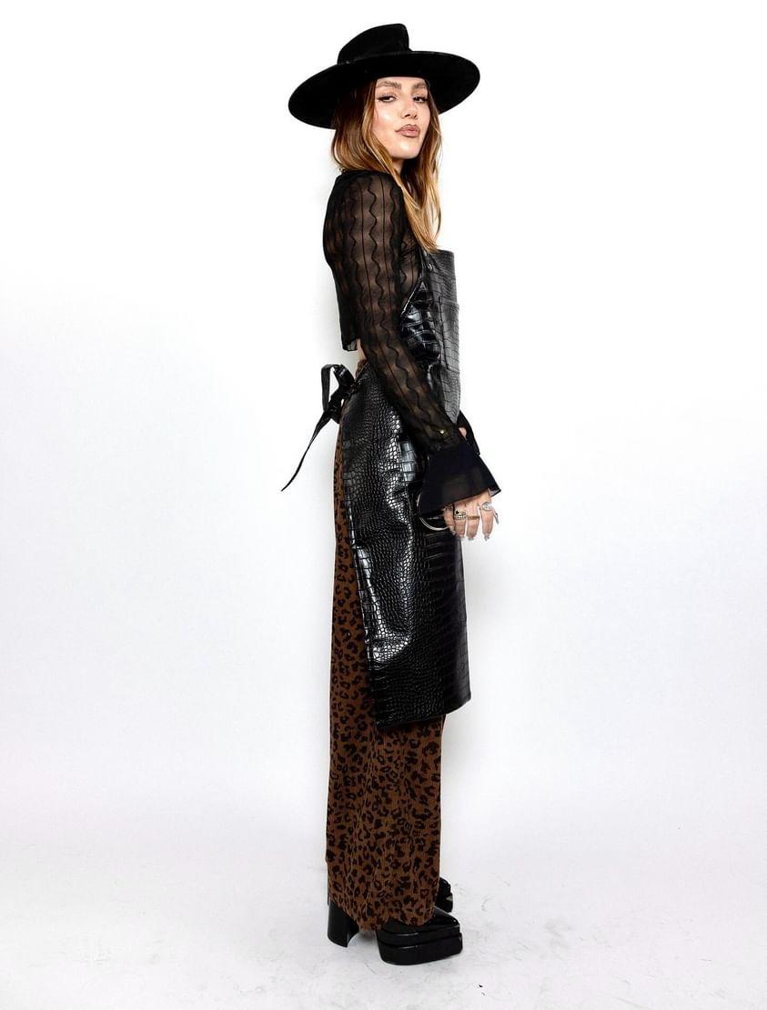 The Vincent Modern Artist Apron